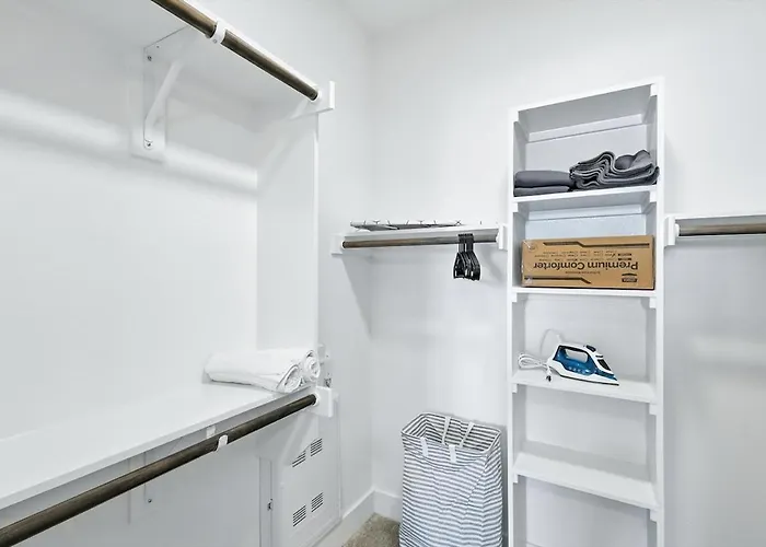 05 Downtown Fw 1br, Luxury Living With Style Pool And Gym Appartement *