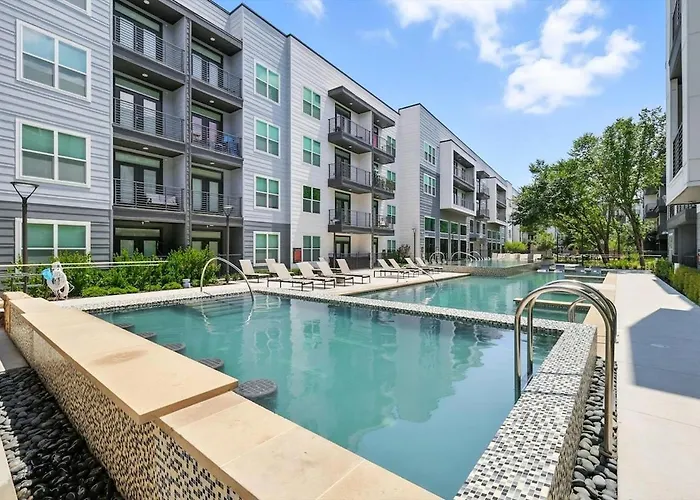 Appartement 05 Downtown Fw 1br, Luxury Living With Style Pool And Gym Fort Worth